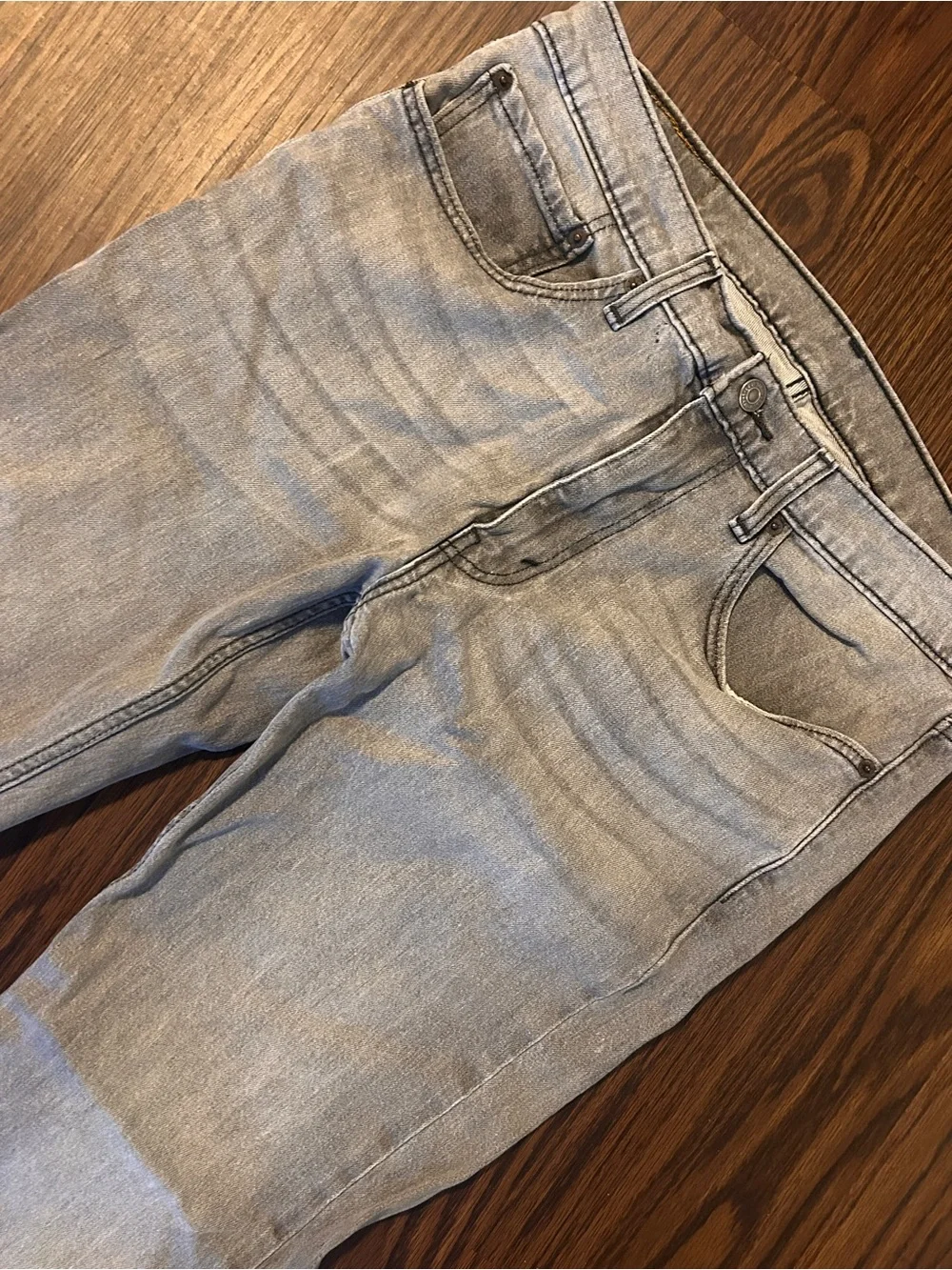 Classic Light Grey blue Men’s Straight Jeans 34 x 32